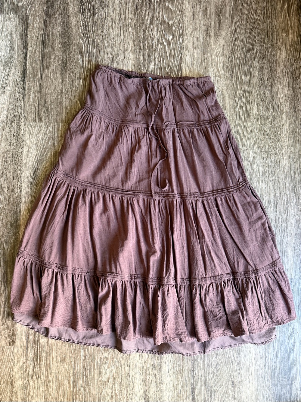 Women's Tiered Midi Skirt - Brown